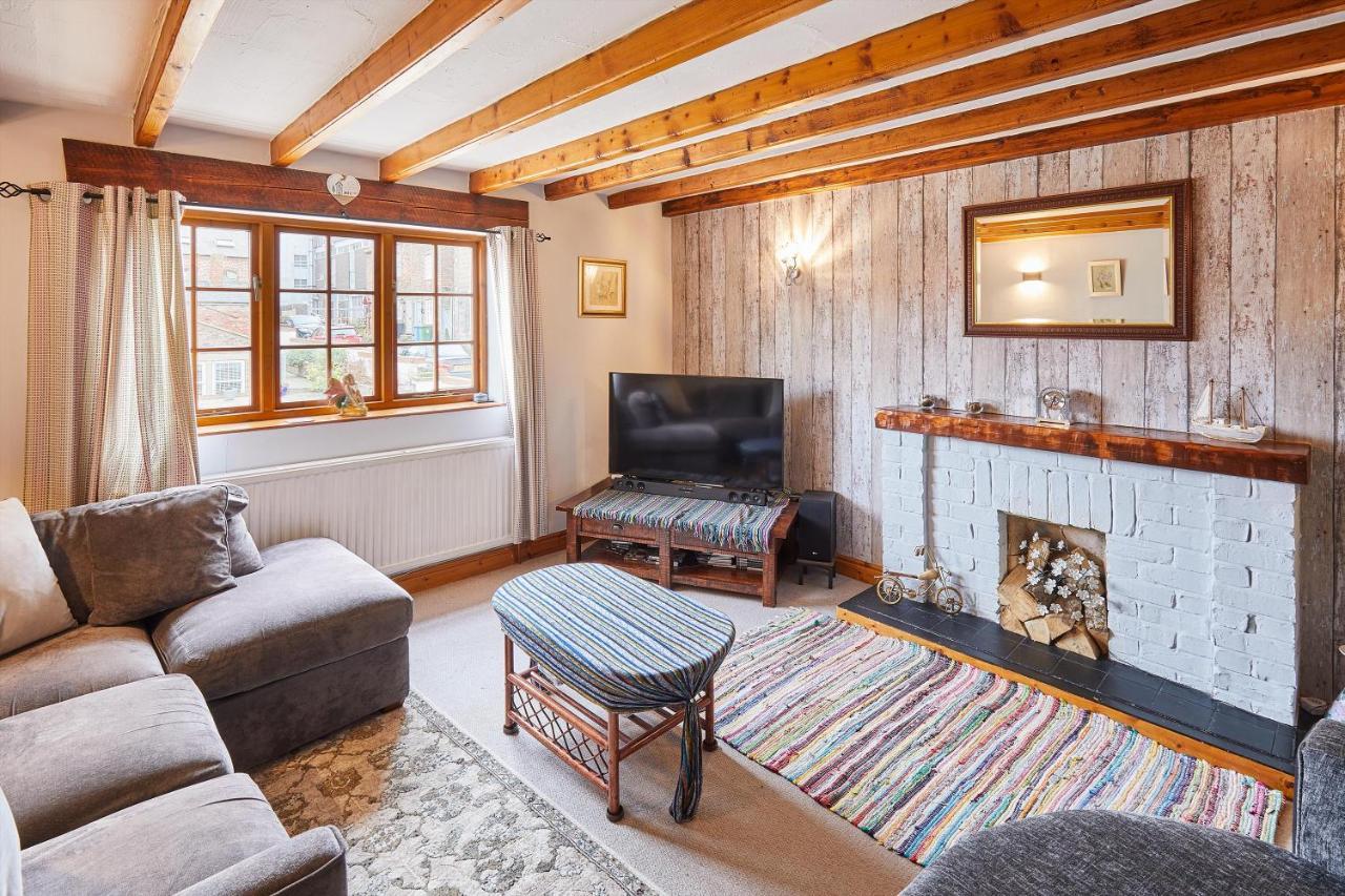 Host & Stay - Oldcorn Cottage Уитби Экстерьер фото